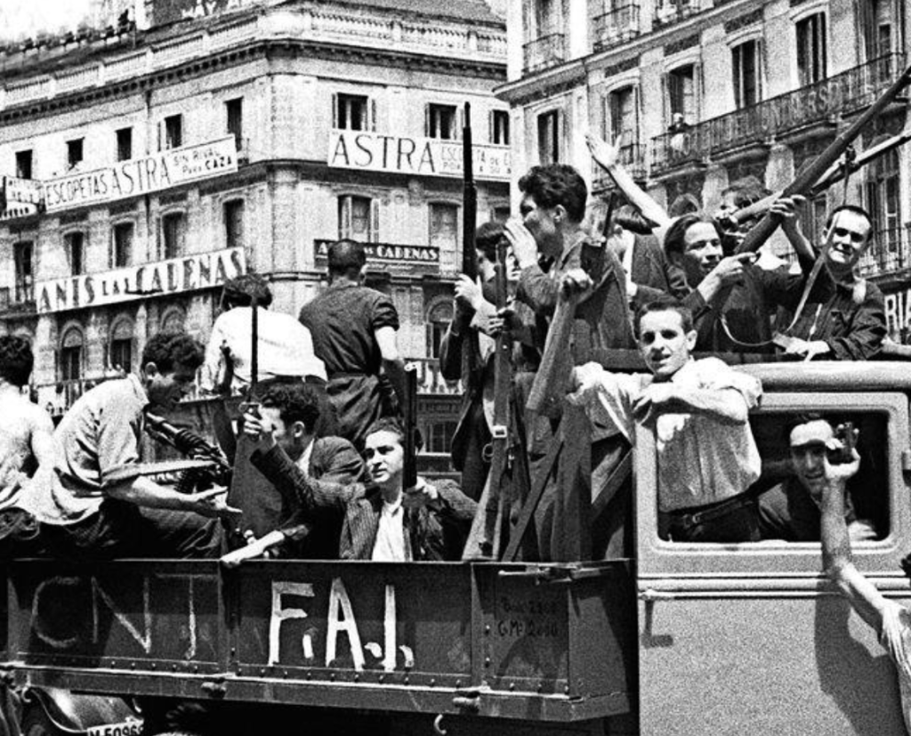 Anarchist-Populists & American&nbsp;Monarchs